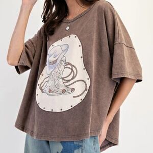 Easel Brown Graphic Short Sleeve Tee